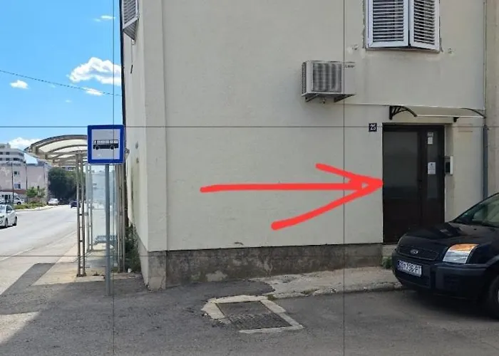 Maretico アパート ザダル