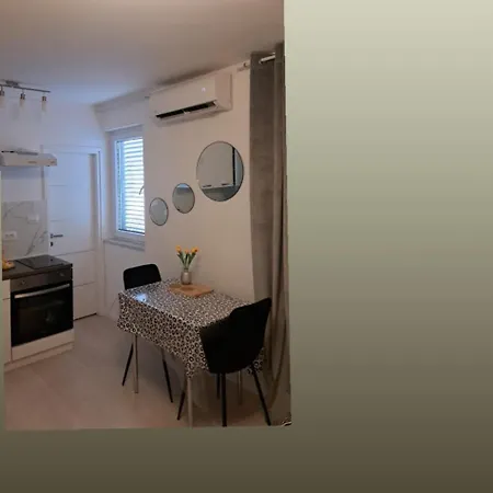 Maretico Apartment